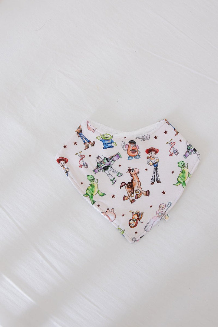Round Up Bib - scoots