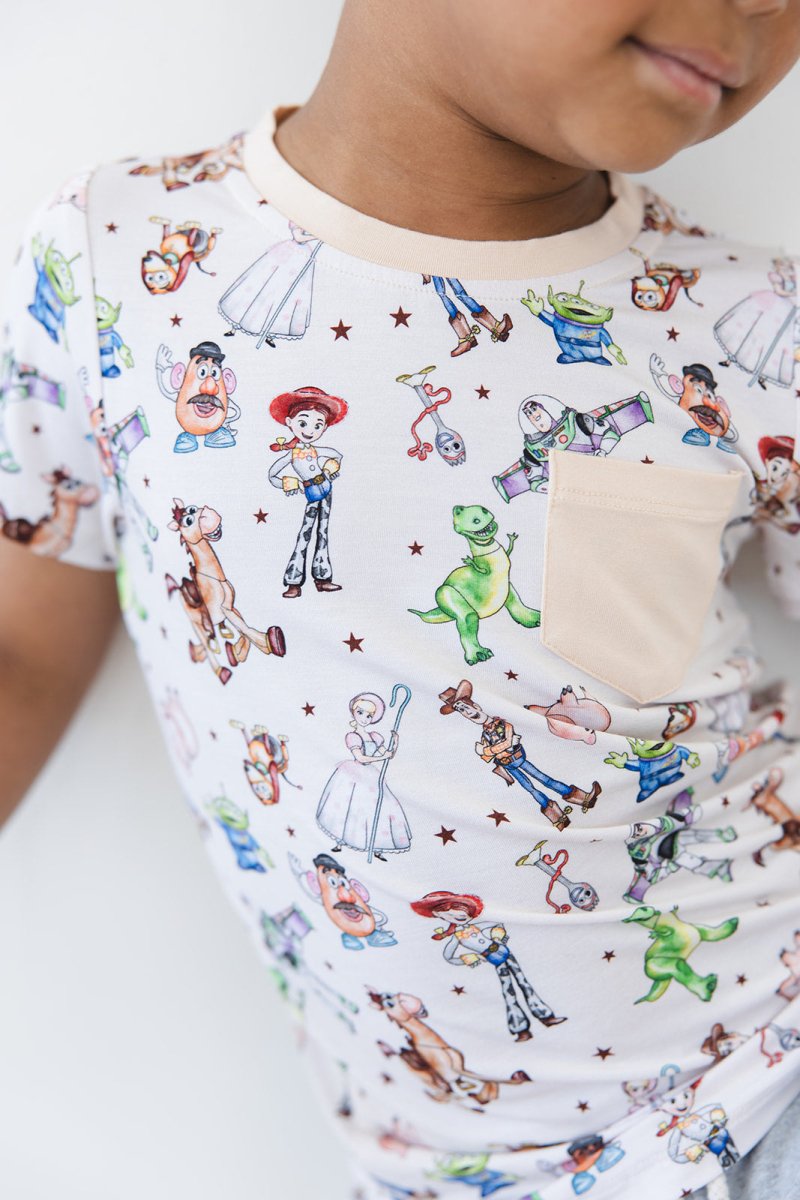 Round Up Pocket Tee - scoots