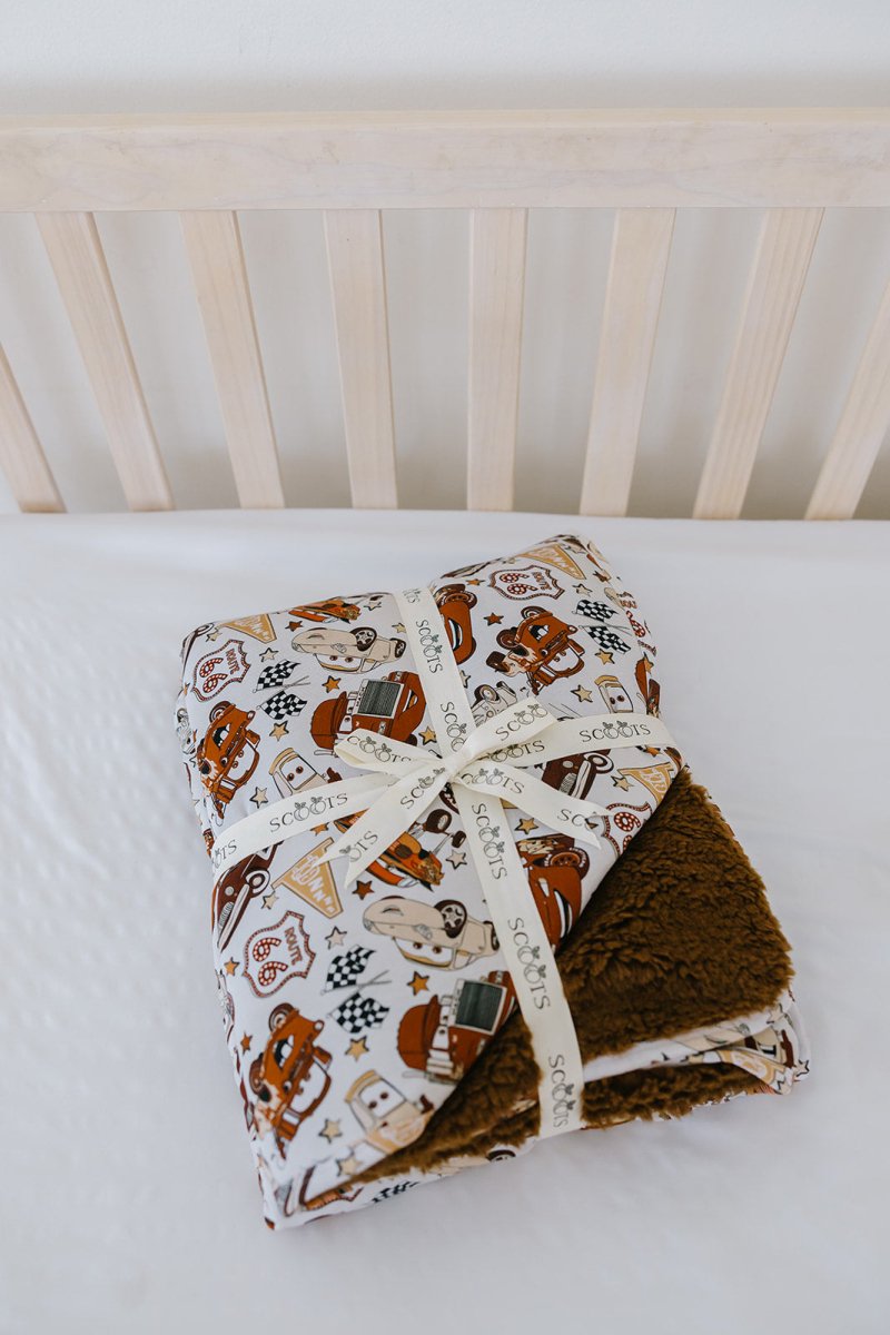 Route 66 Plush Blanket (Toddler) (DROPS 2/13) - scoots