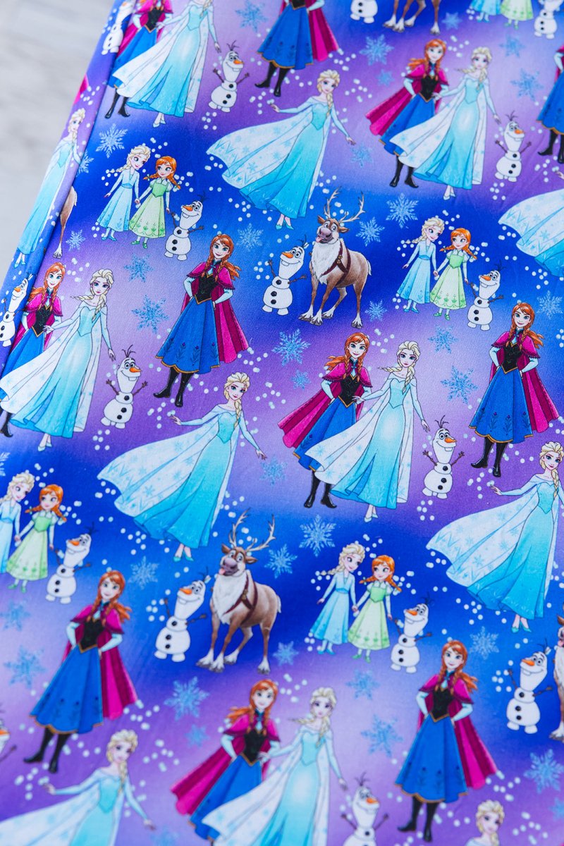 Show Yourself Twin Sheet + Pillowcase - scoots