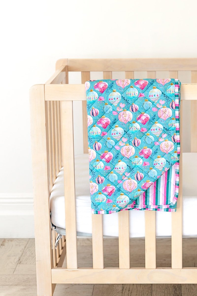 Sugarplum Quilted Blanket - scoots