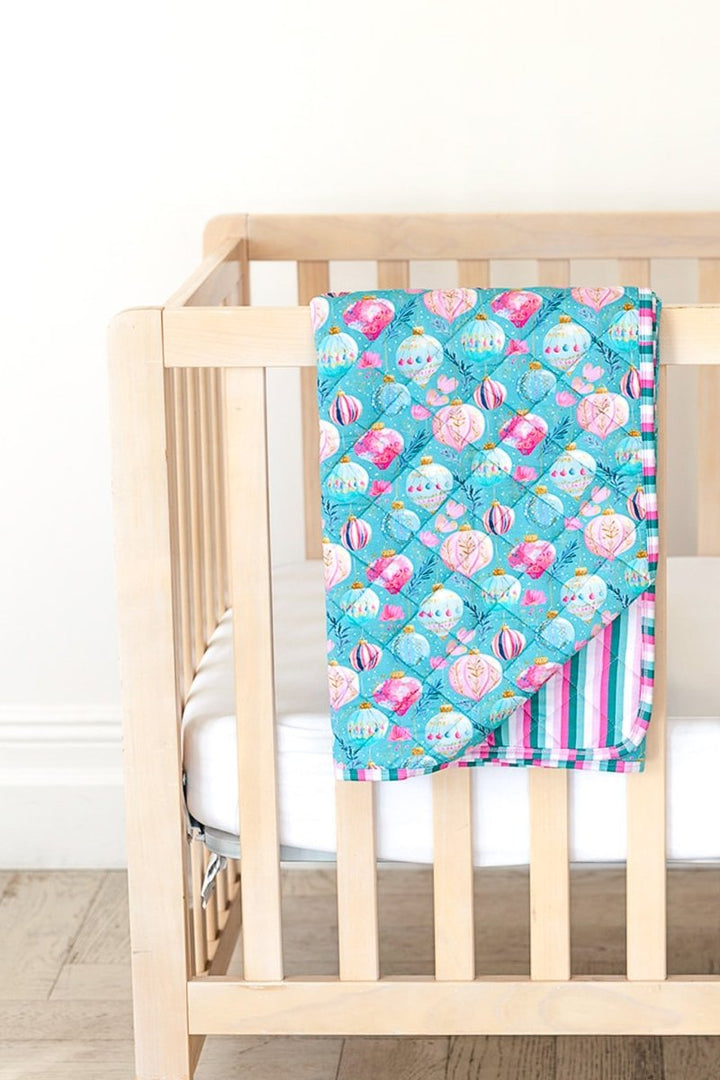 Sugarplum Quilted Blanket - scoots