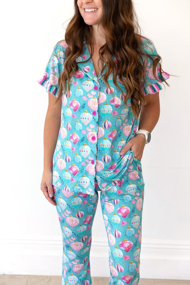 Sugarplum Women's Pajama Set - scoots