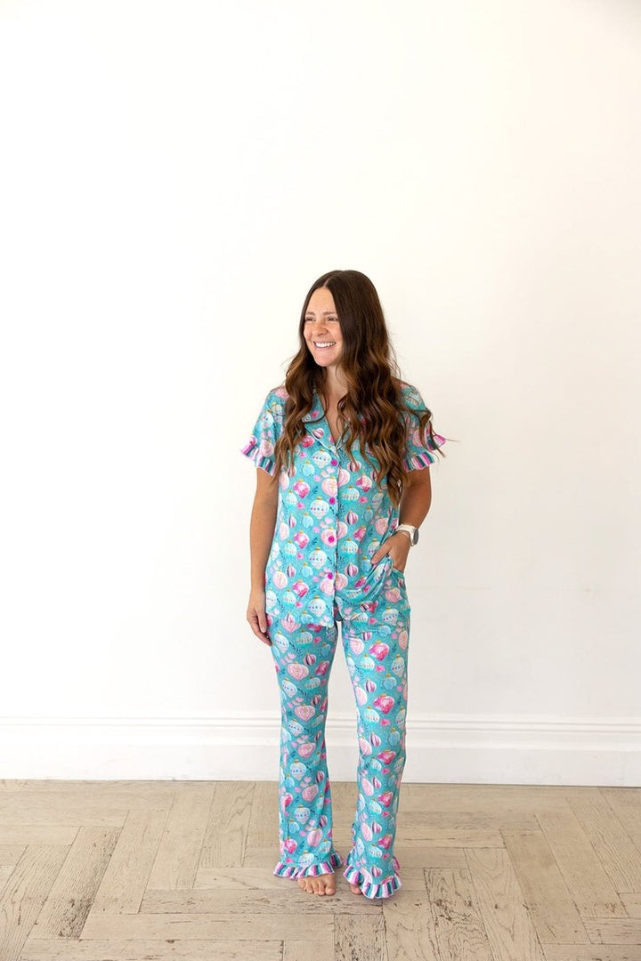 Sugarplum Women's Pajama Set - scoots