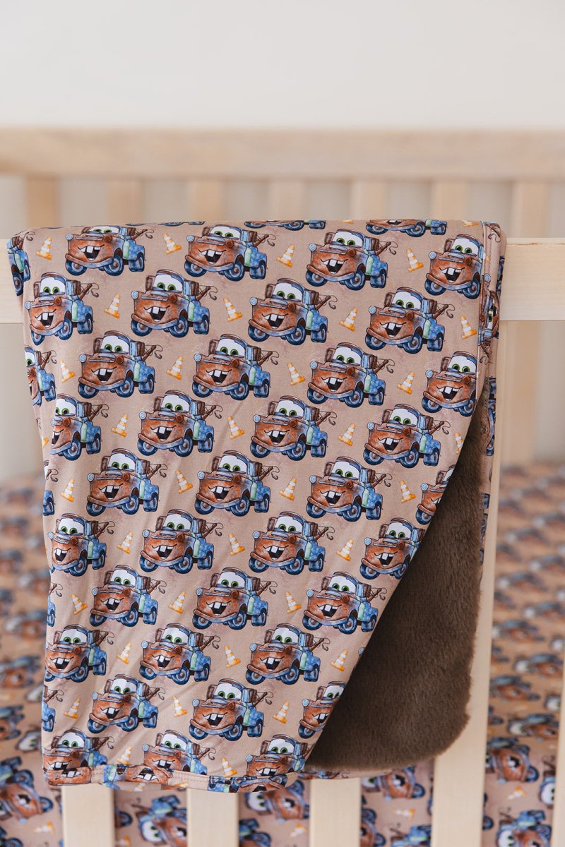 Tuh - Mater Plush Blanket - scoots