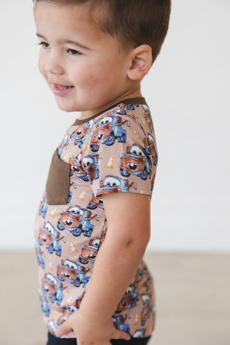 Tuh - Mater Pocket Tee - scoots