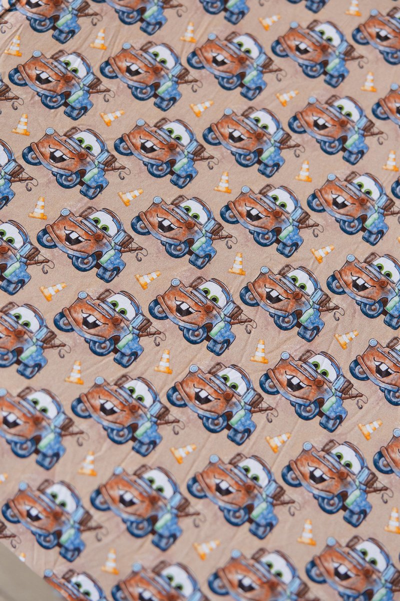 Tuh - Mater Twin Sheet + Pillowcase - scoots