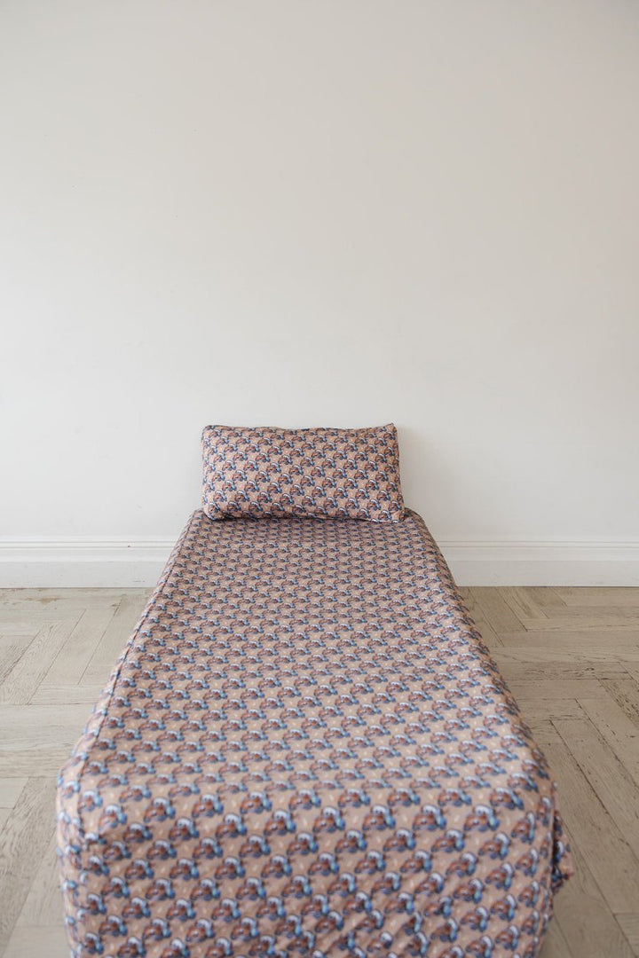 Tuh - Mater Twin Sheet + Pillowcase - scoots