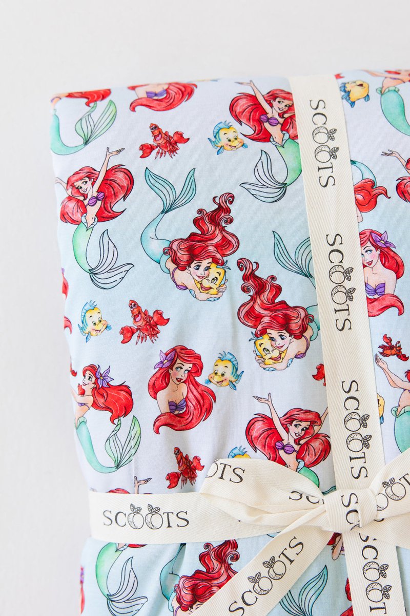 Under the Sea Plush Blanket - scoots
