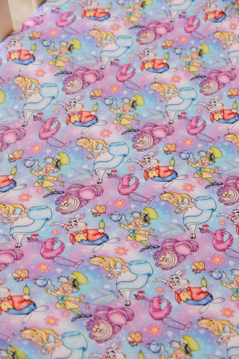 Wonderland Crib Sheet - scoots