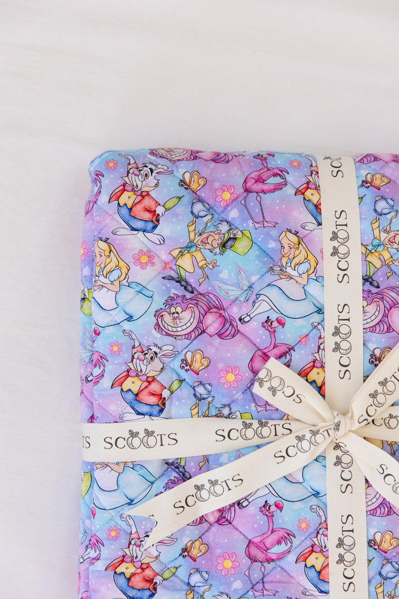 Wonderland Quilted Blanket - scoots