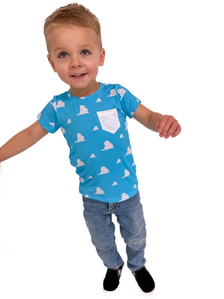 Reach for the Sky Pocket Tee - scoots