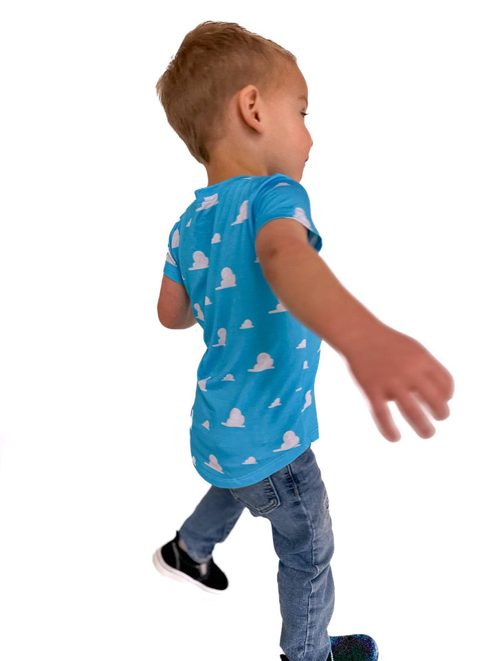 Reach for the Sky Pocket Tee - scoots