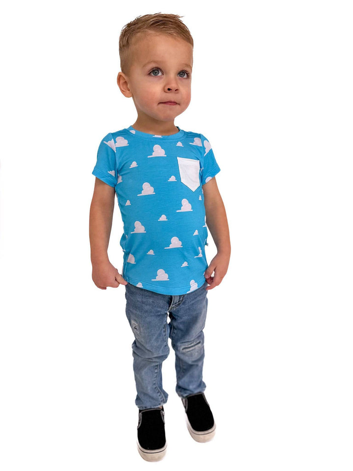 Reach for the Sky Pocket Tee - scoots